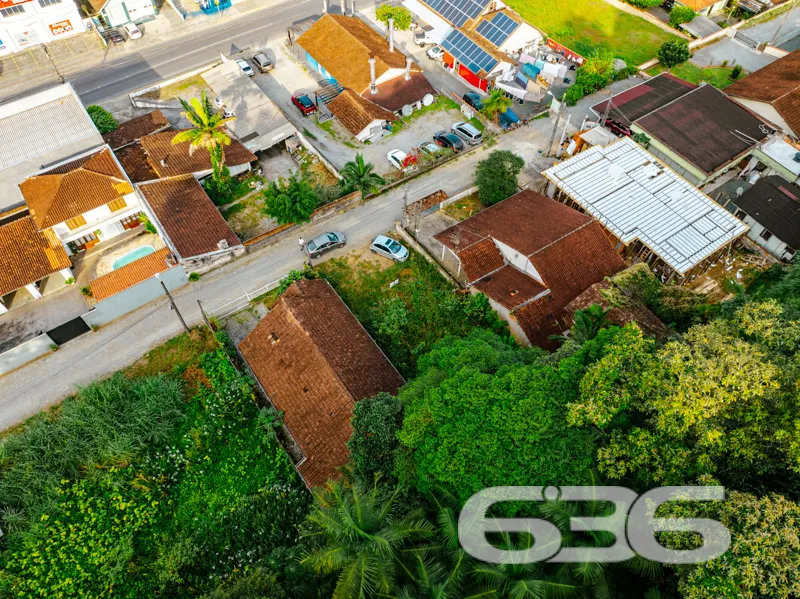 Terreno à venda no bairro Glória em Joinville/SC –