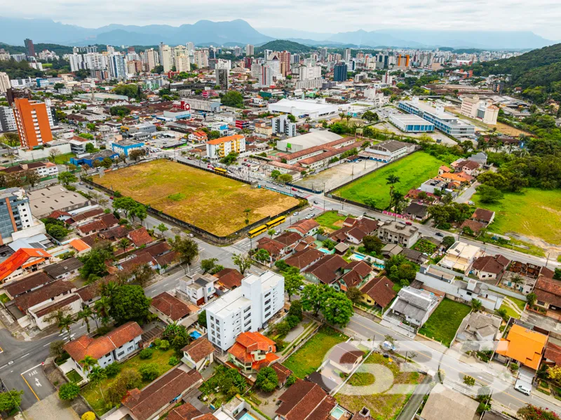 Apartamento à venda no Bucarein com 3 dormitórios 