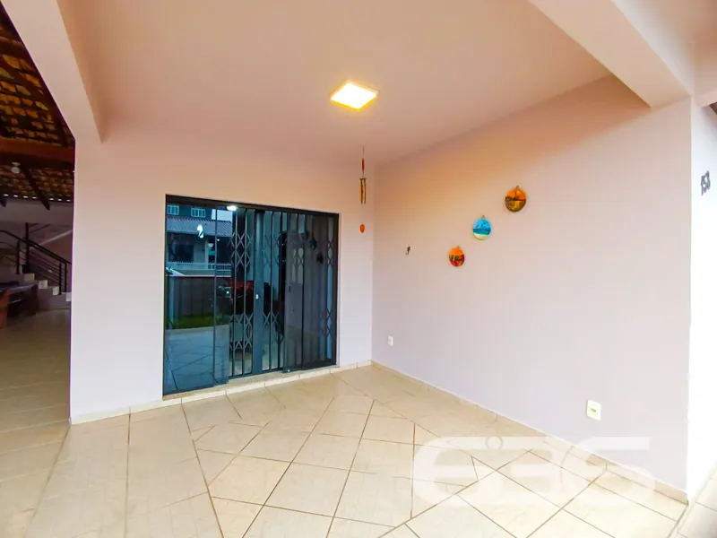 SOBRADO À VENDA EM UBATUBA, SÃO FRANCISCO DO SUL –