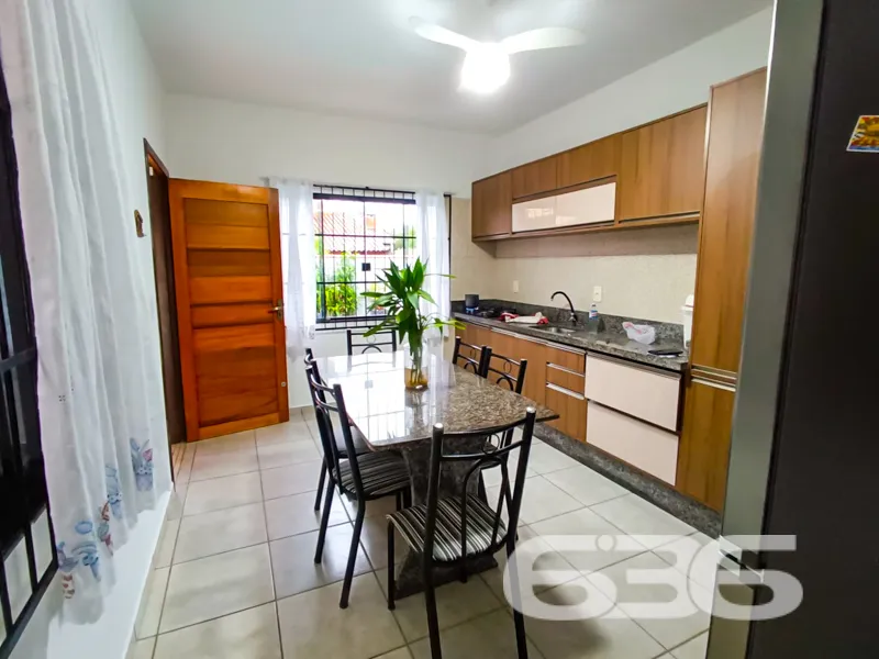 SOBRADO À VENDA EM UBATUBA, SÃO FRANCISCO DO SUL –