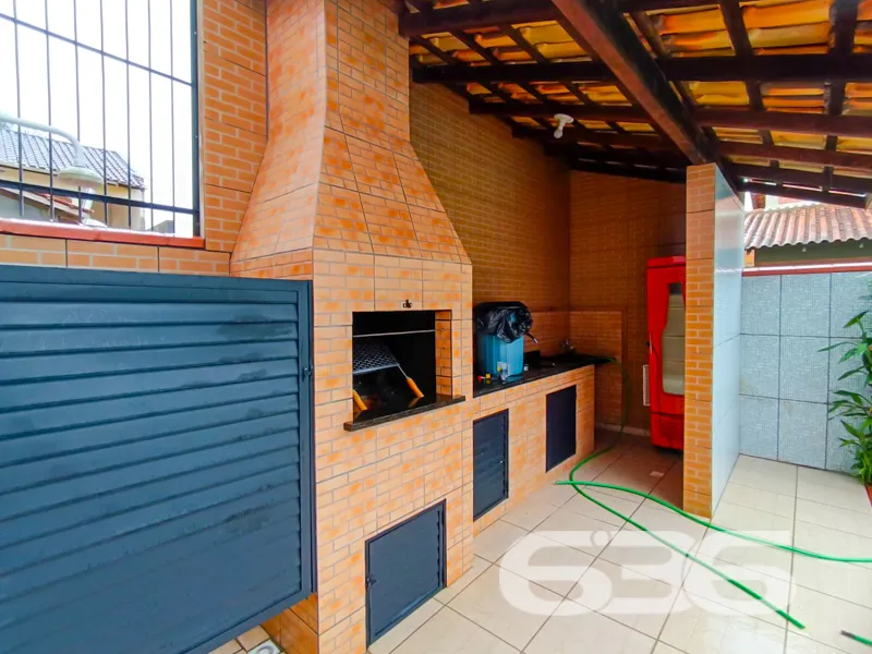 SOBRADO À VENDA EM UBATUBA, SÃO FRANCISCO DO SUL –