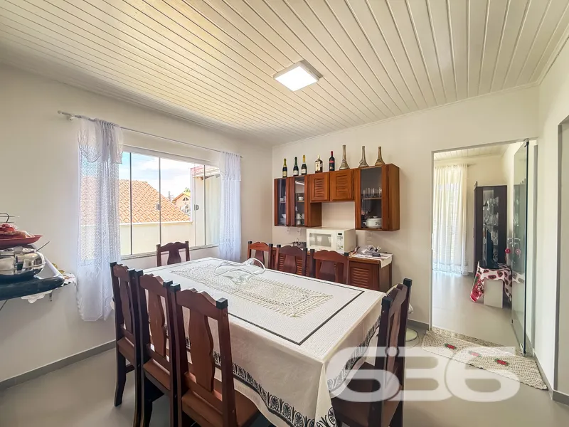 2 Casas à venda no Boehmerwald no mesmo terreno em