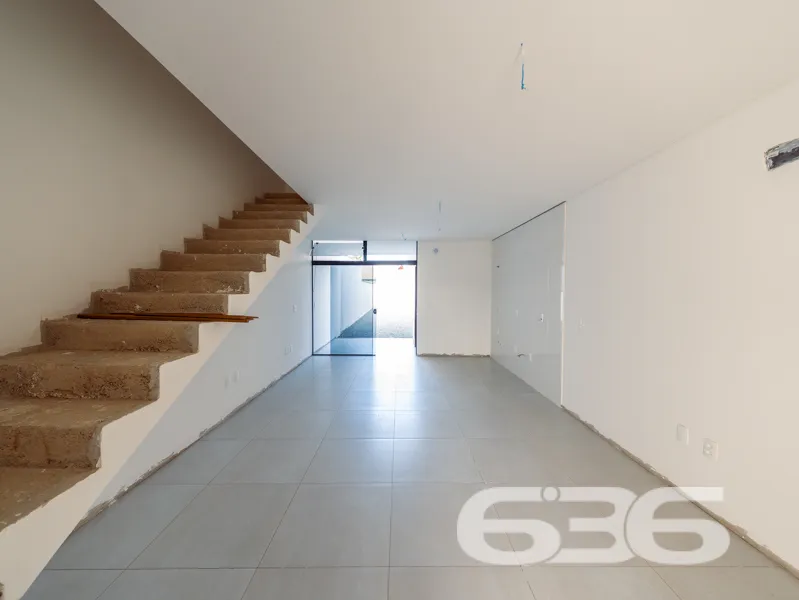 Novidade no Vila Nova! Geminado sobrado com entreg