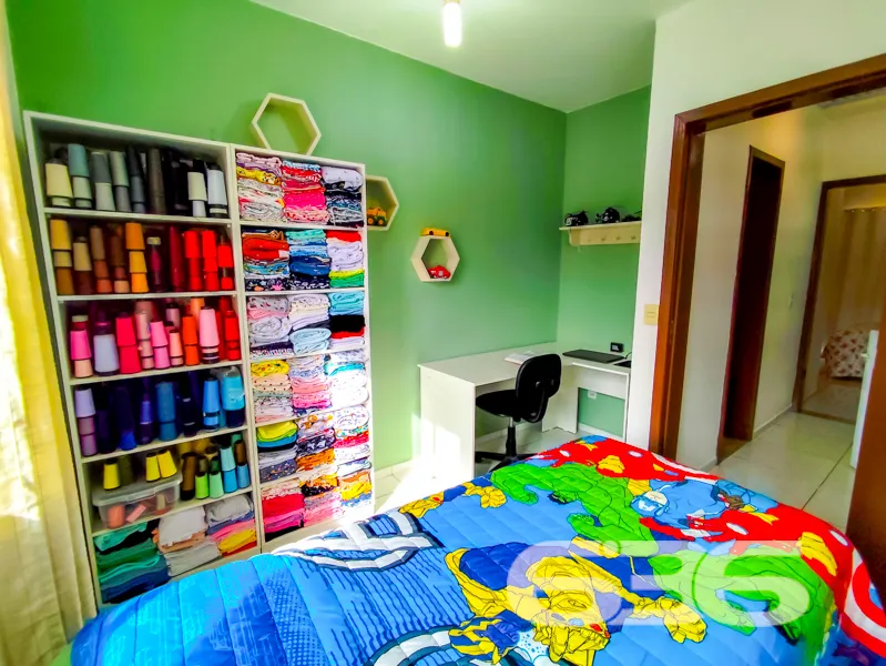 Charmoso Sobrado Geminado Ă Venda no Boehmerwald,