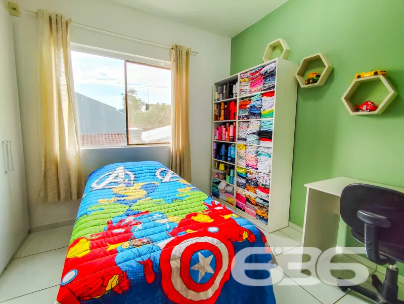 Charmoso Sobrado Geminado Ă Venda no Boehmerwald,