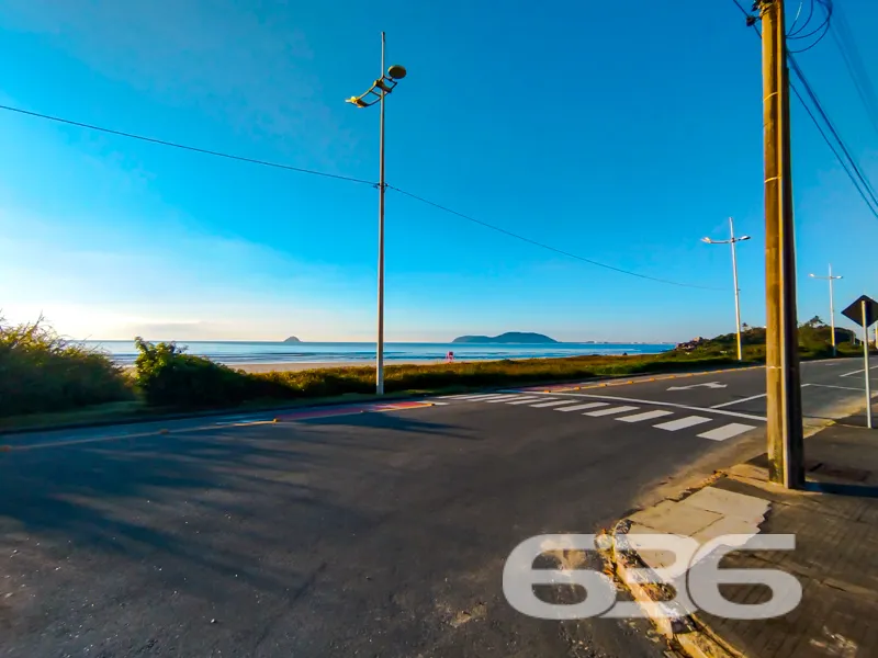 Terreno à venda em Ubatuba, São Francisco do Sul/S