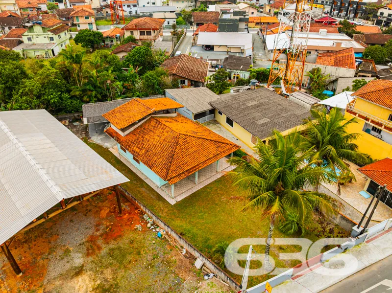Grande Oportunidade em Balneário Barra do Sul, SC 