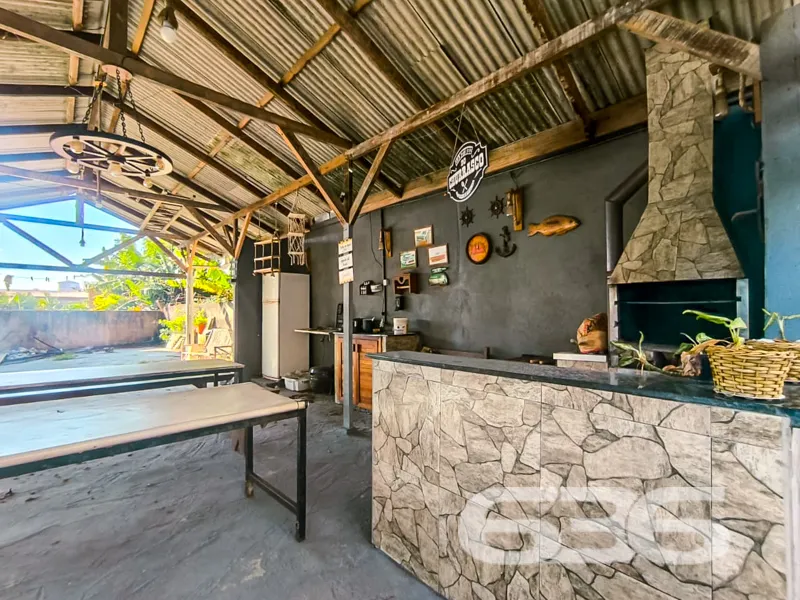 Imóvel residencial ou comercial à venda no Centro 