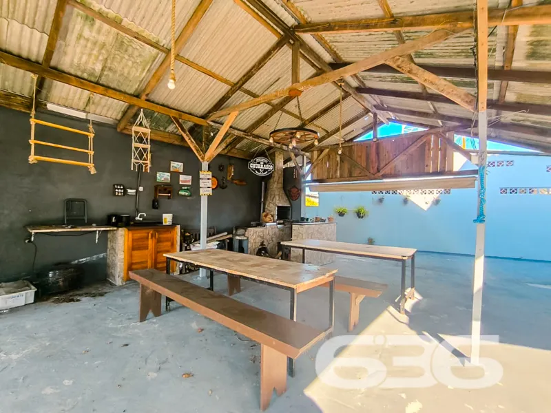 Imóvel residencial ou comercial à venda no Centro 