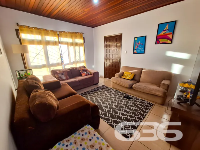 Anúncio Imperdível: Residência Ampla e Aconchegant