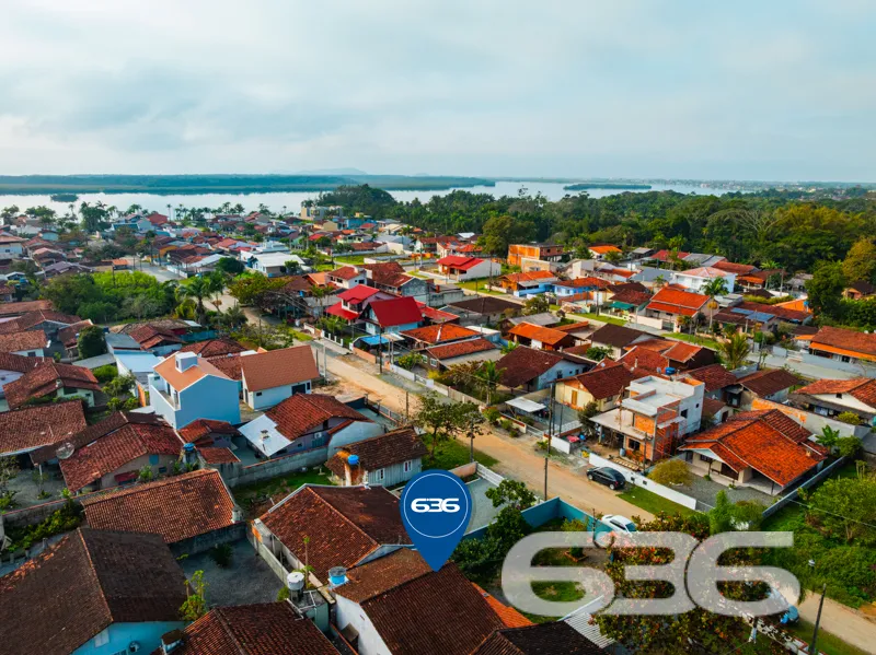 Imagine viver em um refúgio tranquilo, onde a bris