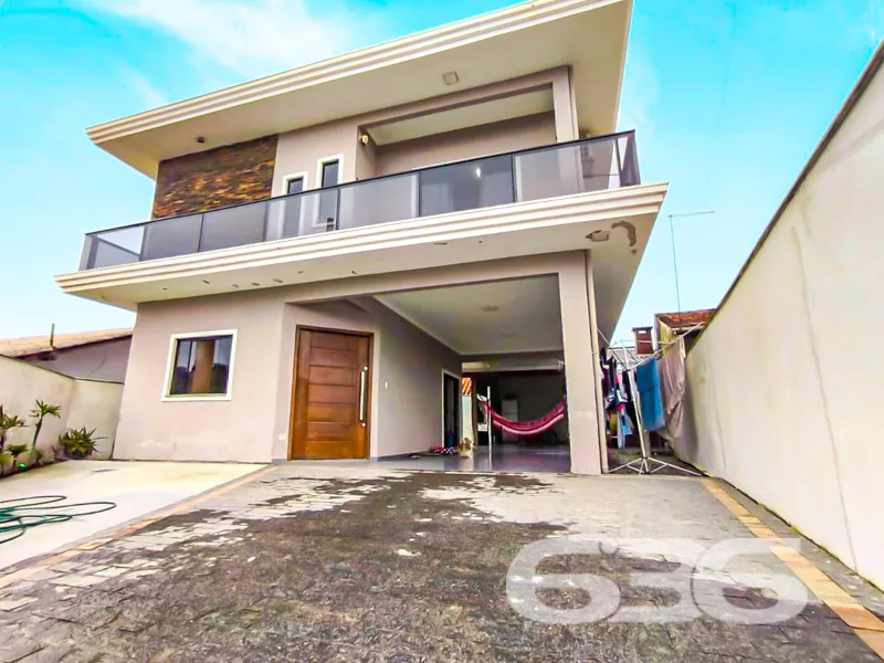 O Sobrado dos Seus Sonhos em Balneário Barra do Su