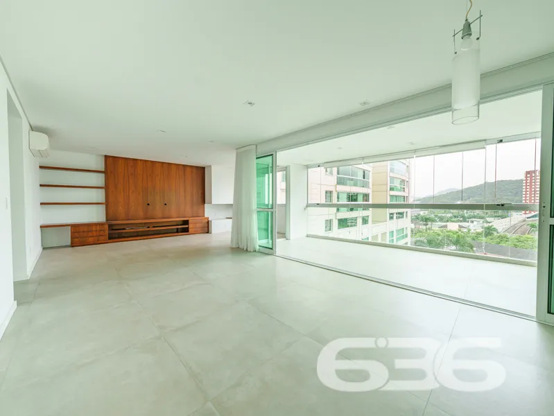 Apartamento Exclusivo à Venda no Coração de Joinvi