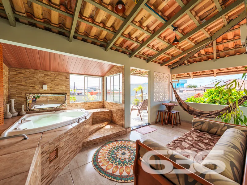 No coração de Balneário Barra do Sul, a poucos met