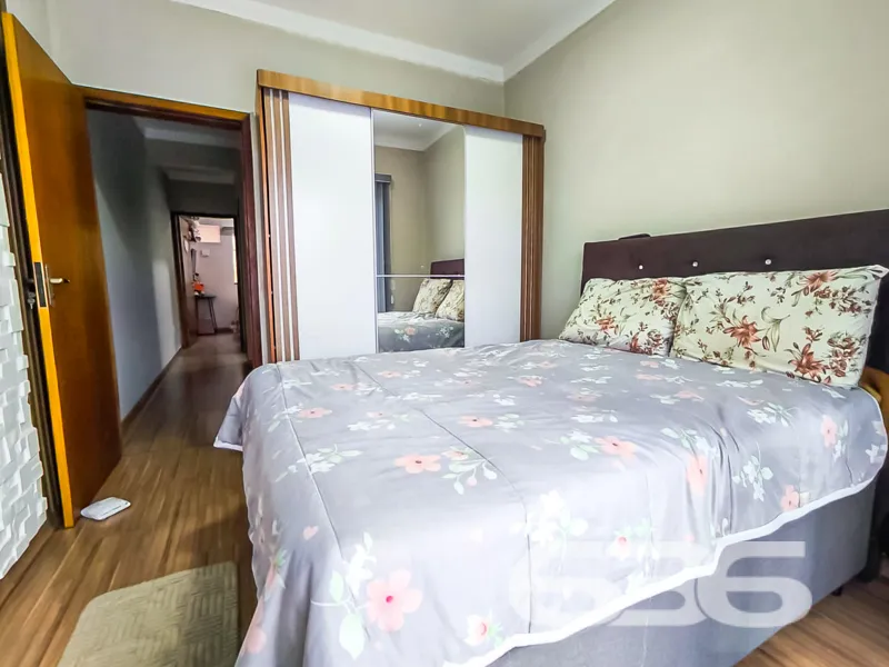 Descubra o Sobrado dos Seus Sonhos em Jarivatuba,