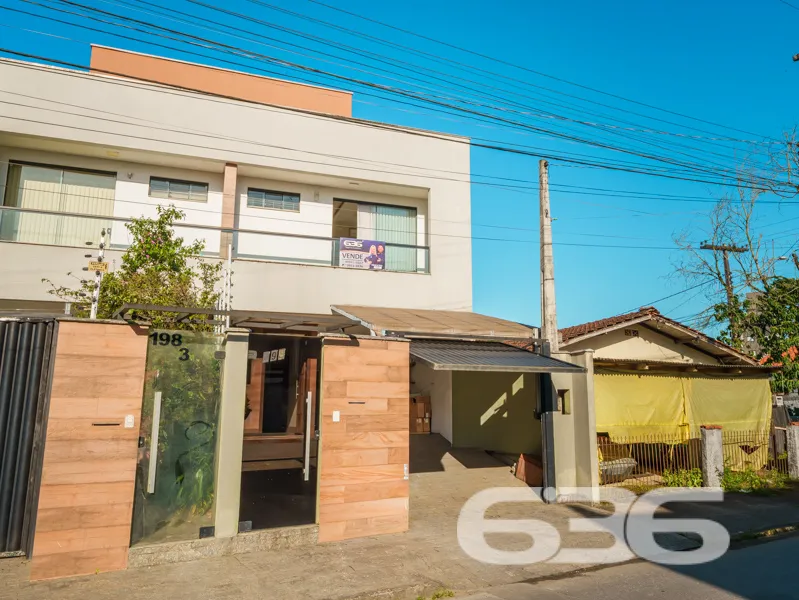 Excelente Oportunidade em Joinville - Sobrado Gemi