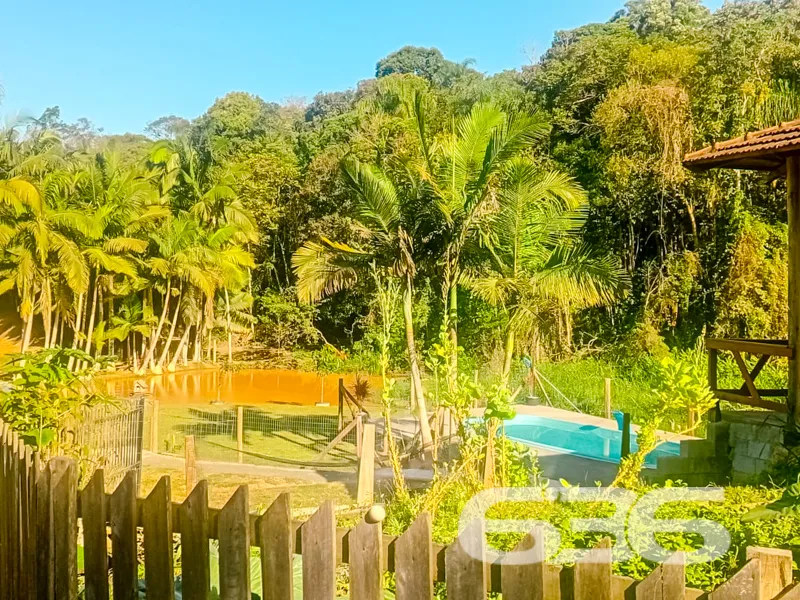 Viva a Experiência de Morar em uma Chácara dos Son