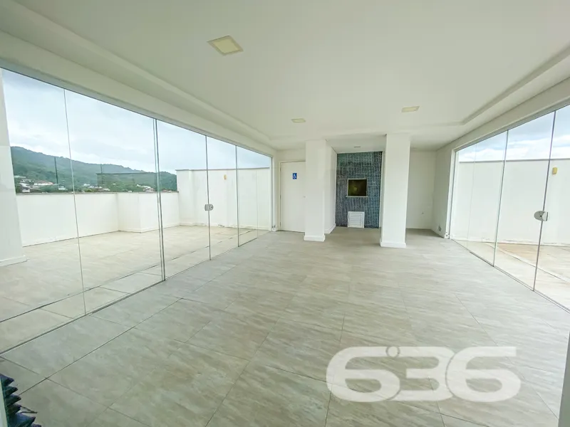 Imperdível: Belíssimo Apartamento no Bairro Iririú