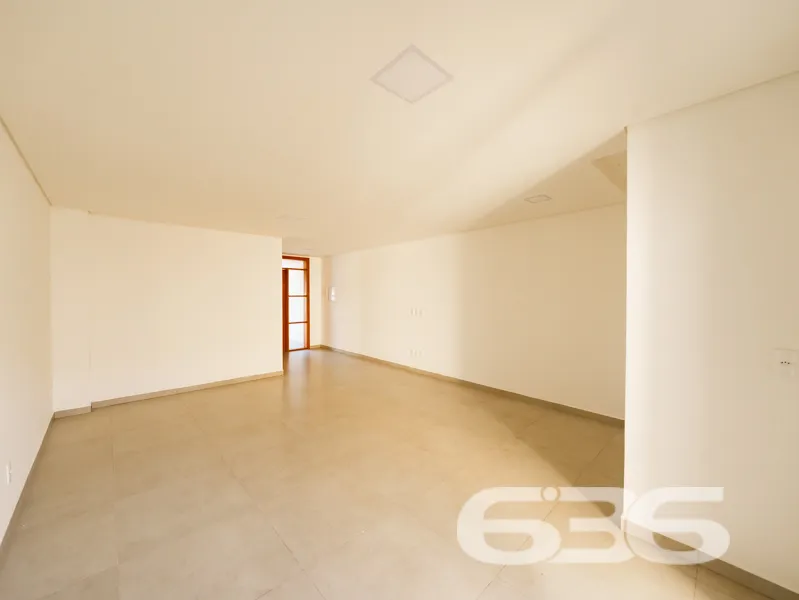 Oportunidade IncrĂvel em Joinville, SC: Sobrado Mo