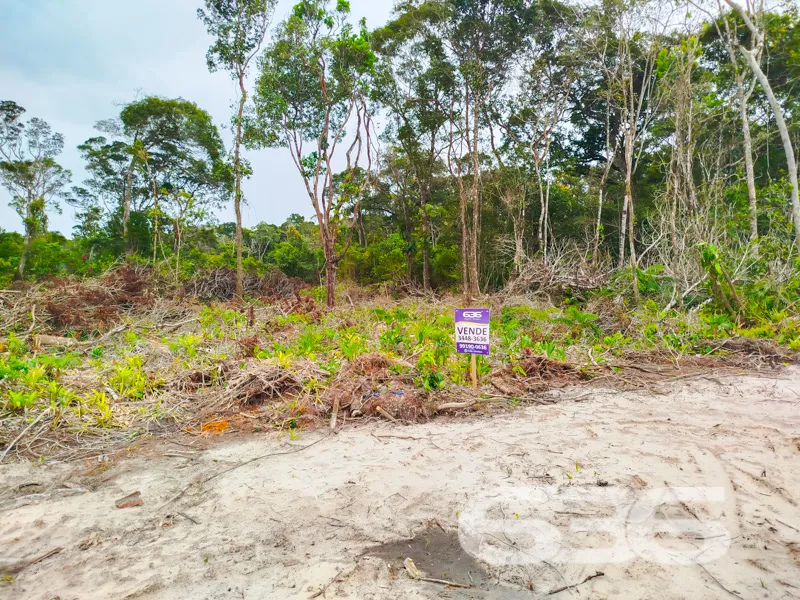 Terreno à venda em São Francisco do Sul - Um pedaç