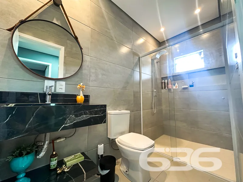 Encante-se com Seu Novo Lar: Sobrado Geminado em J