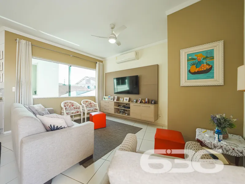 A sua busca pela casa perfeita acabou! Apresentamo