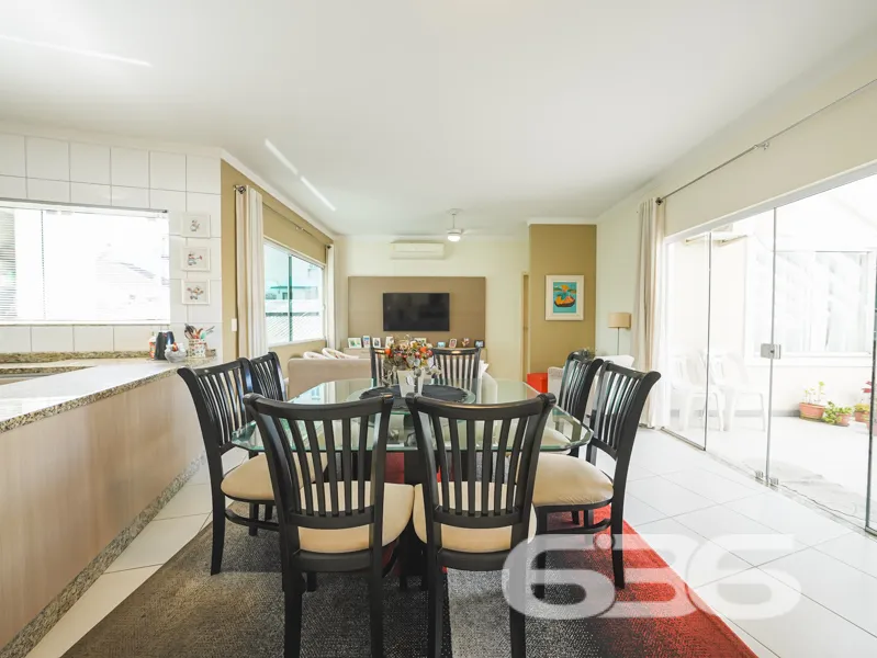 A sua busca pela casa perfeita acabou! Apresentamo