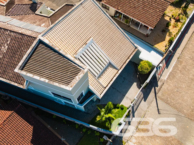 A sua busca pela casa perfeita acabou! Apresentamo