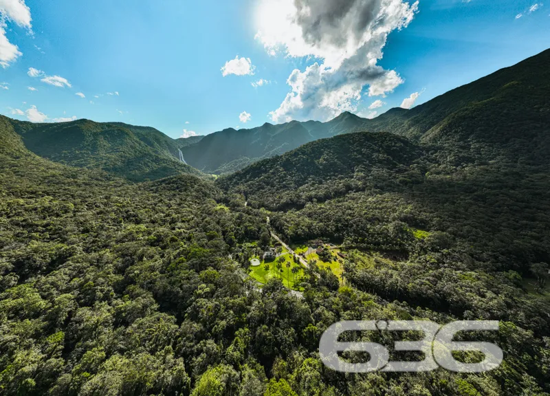 Descubra um refúgio excepcional na Vila Nova, Join