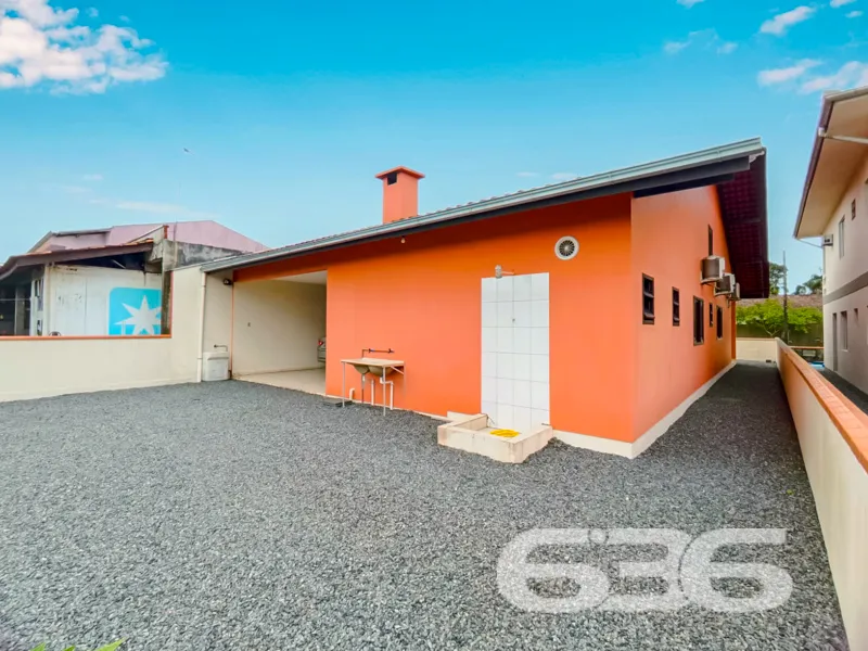 Oportunidade Única em São Francisco do Sul: Linda