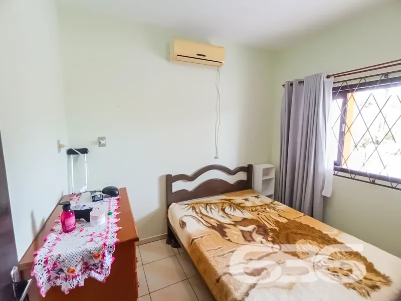 Oportunidade Única em São Francisco do Sul: Linda