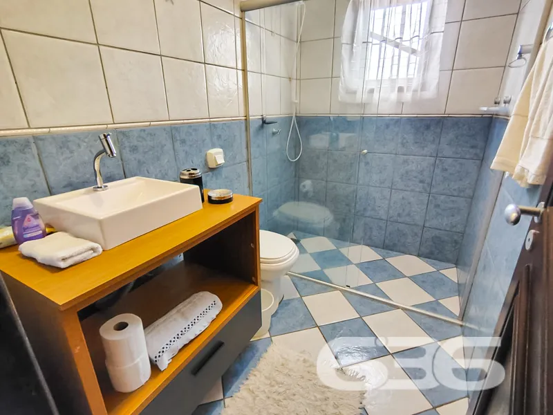 Sobrado à venda no bairro Anita Garibaldi em Joinv