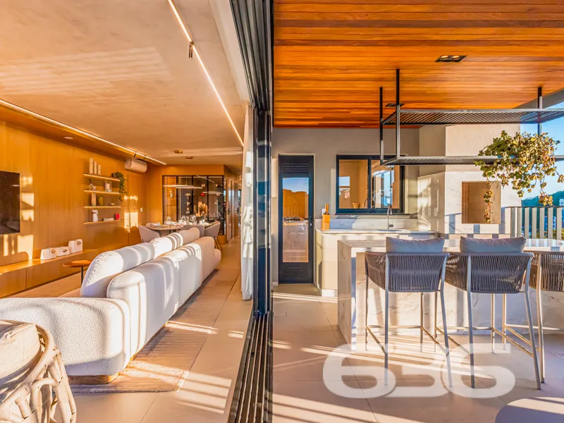 Apartamento à venda no bairro Atiradores, em Joinv