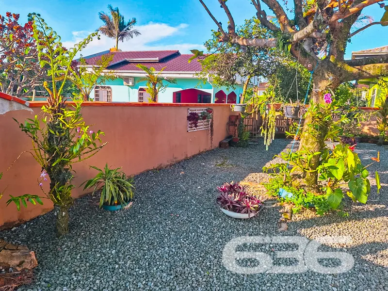 Casa à venda no bairro João Costa, Joinville/SC, e