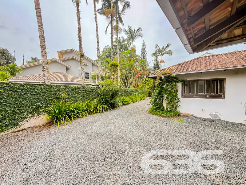 Casa à venda no bairro Saguaçu, Joinville | Parc d