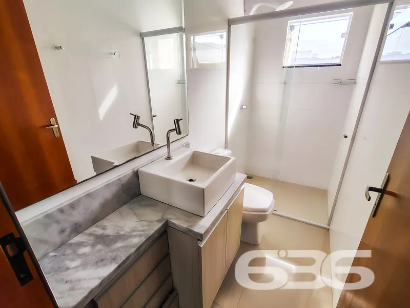 Sobrado Ă venda no bairro Espinheiros, Joinville/S