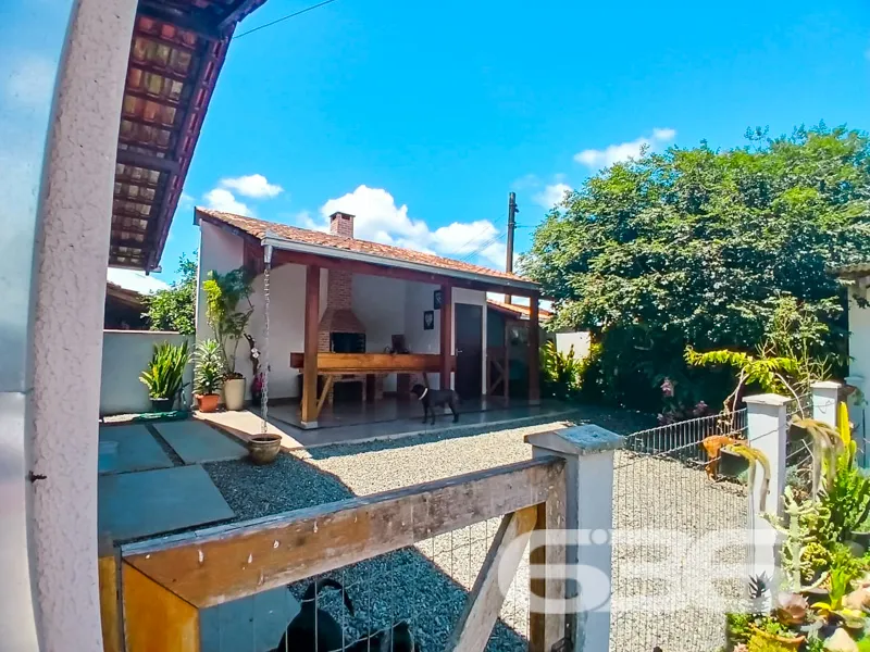 Casa térrea à venda no Guanabara, Joinville/SC, co