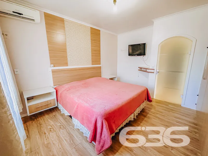 Sobrado Ă Venda no Bairro Nova BrasĂlia â Joinvill