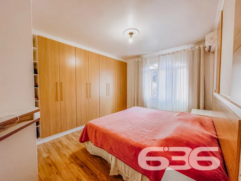 Sobrado Ă Venda no Bairro Nova BrasĂlia â Joinvill