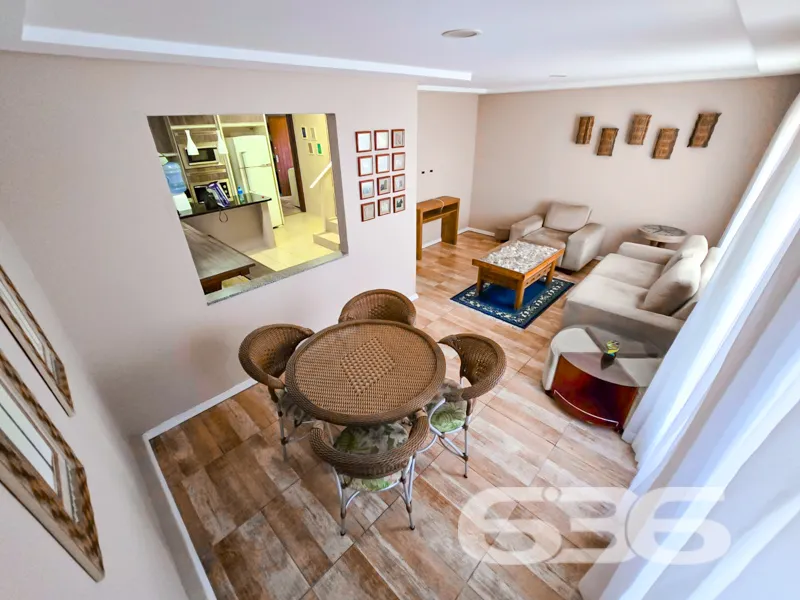 Sobrado à venda no Centro de Balneário Barra do Su