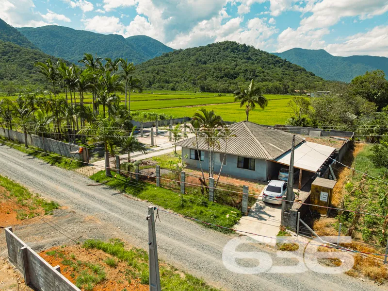 Casa Ă Venda no Bairro Vila Nova â Joinville/SC |
