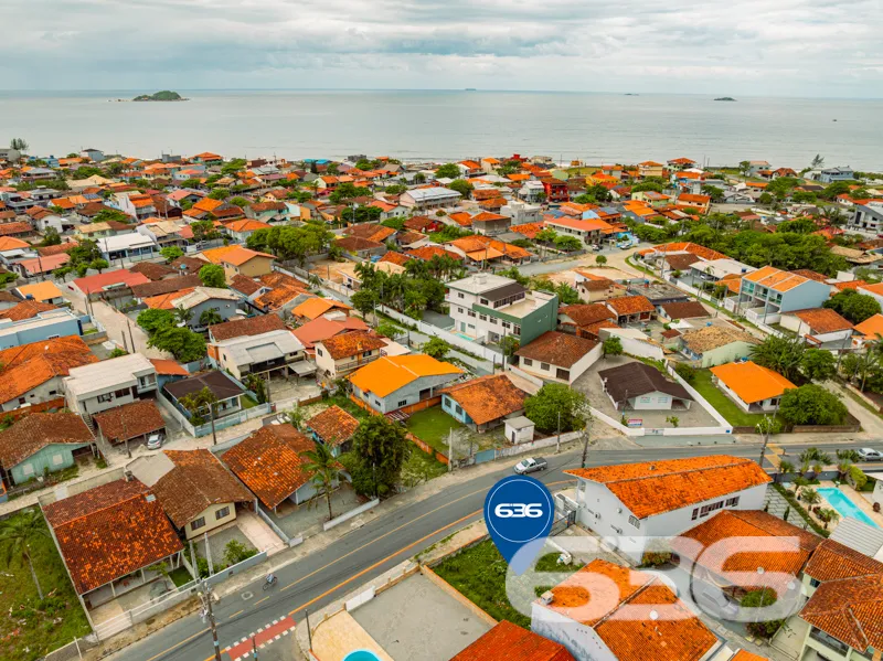 Terreno à venda no Centro de Balneário Barra do Su