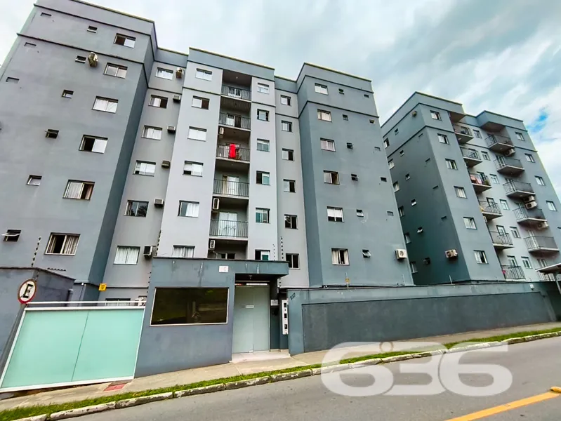 Apartamento à venda em Joinville com 2 quartos no 