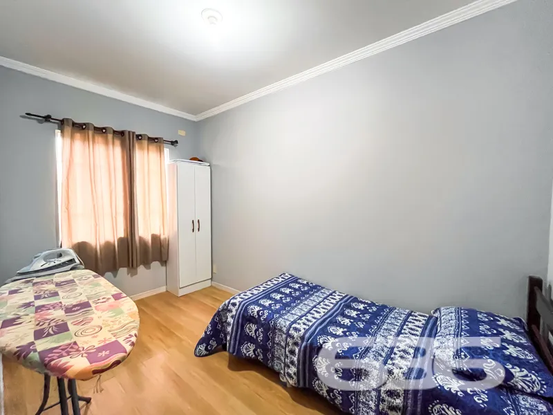 Residência tipo sobrado à venda no Espinheiros, Jo