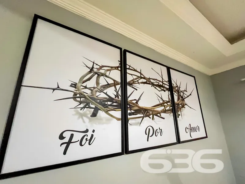 Residência tipo sobrado à venda no Espinheiros, Jo