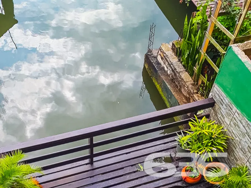 Sobrado à venda fundos para lagoa no Centro de Bal