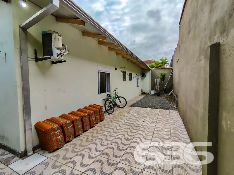 Casa à venda no bairro Guanabara em Joinville | 3 