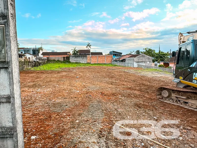 Terreno à venda no bairro Bom Retiro em Joinville!