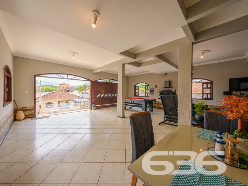 Casa Ă venda no bairro Boehmerwald em Joinville co