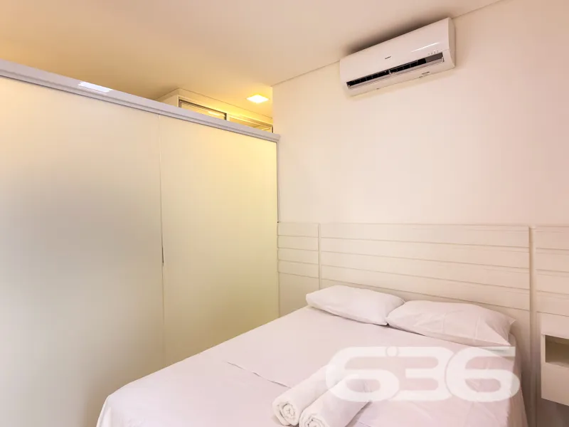 Apartamento à venda no América, Joinville com exce